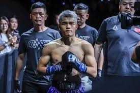 阿莫林曾以欧冠大胜完美谢幕 热血永不褪色#足球